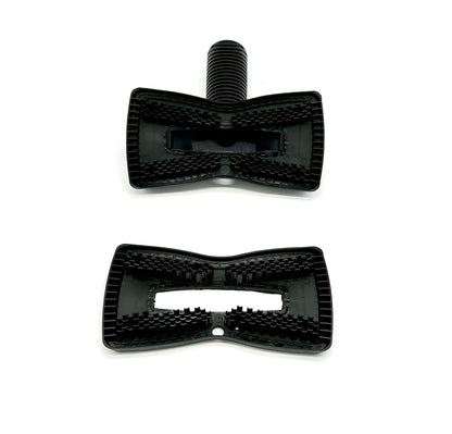 Hammerhead vacuum attachment for pet fur